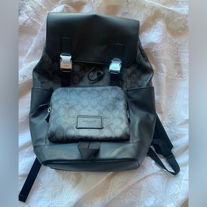 Coach QB Charcoal/Black Track Backpack Signature 🖤